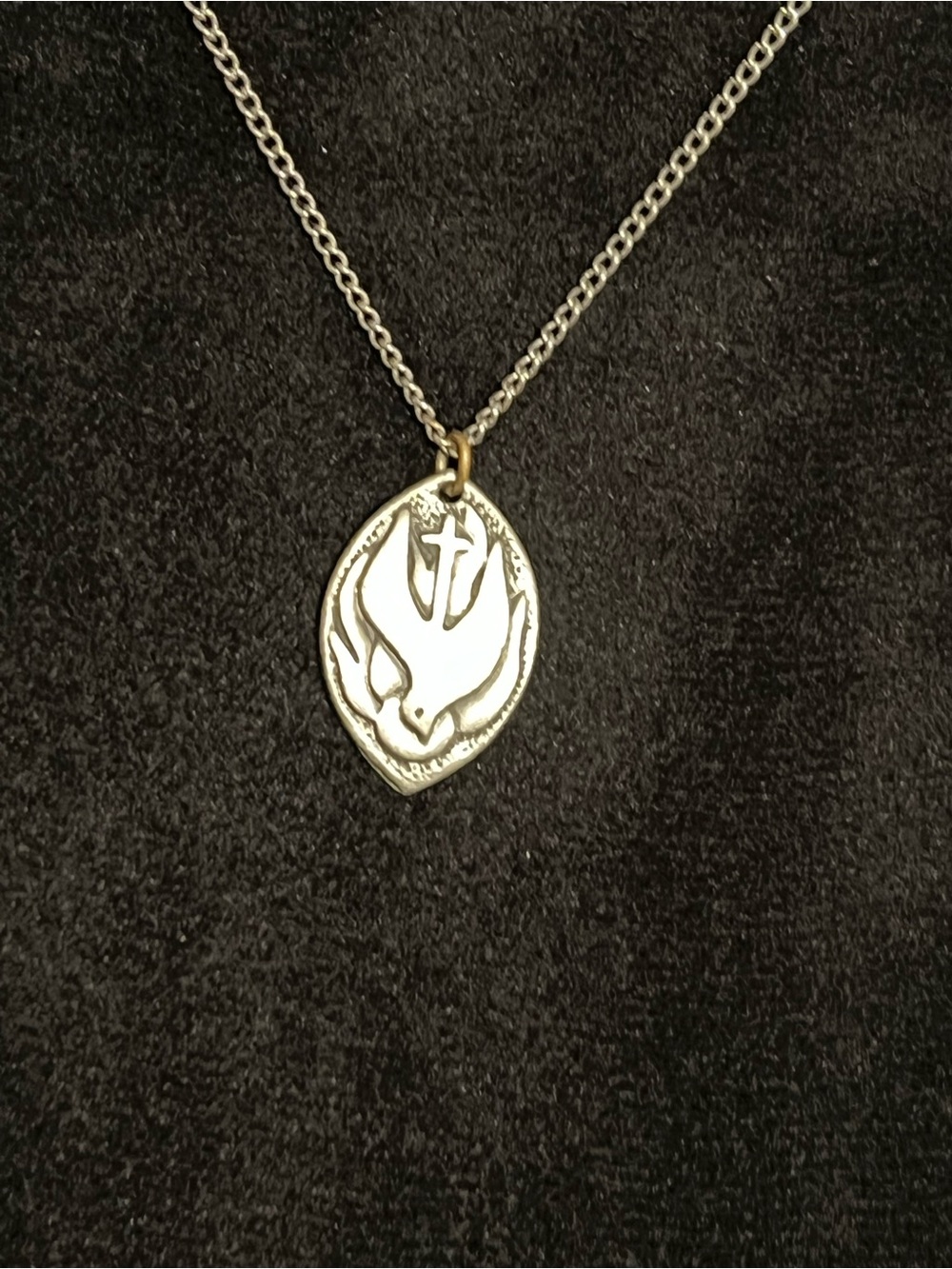 Retired James Avery Dove Pendant 18” Necklace - Pewter